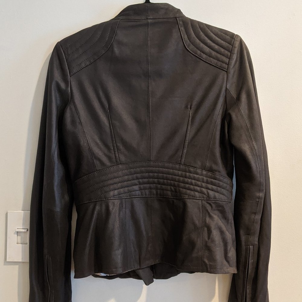 ⛔ SOLD ⛔ Elie Tahari Moto Leather Jacket - Picture 3 of 7